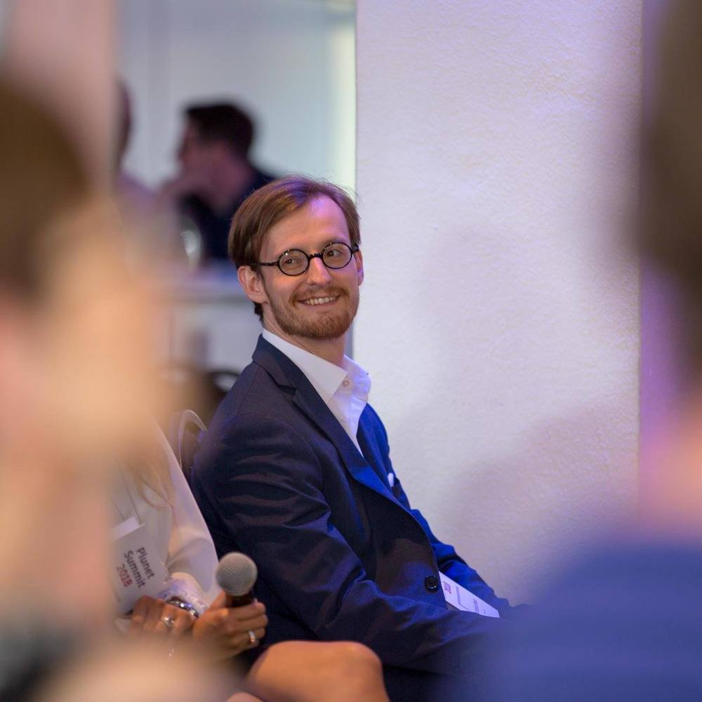 Meet your Posher, Sylvester